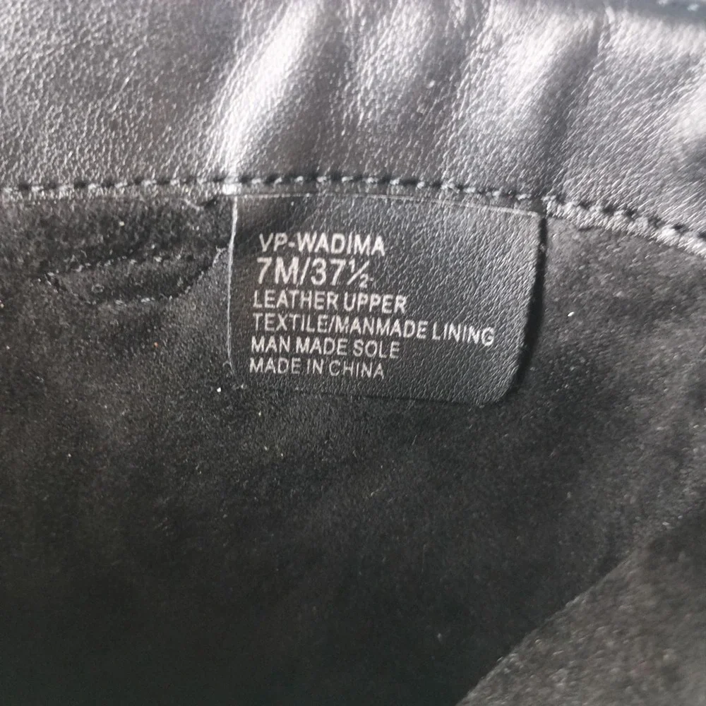 Vince Camuto Wadima Leather Biker Moto Ankle Boots 7M Gold Hardware